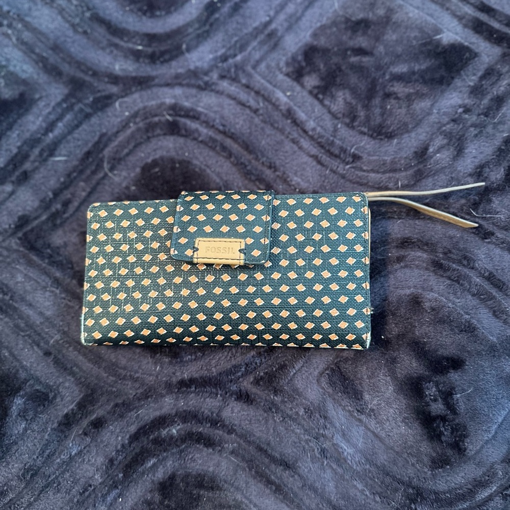 Fossil Brand Ladies Black Faux Leather Wallet Clutch Preowned